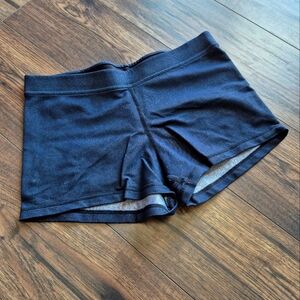 Navy Blue Denim Lululemon shorts size 6 volleyball yoga pole dance fitness